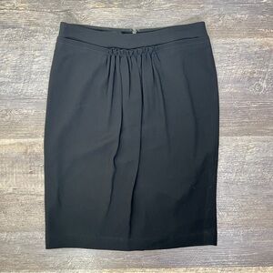 Talbots black pleated straight pencil skirt size 2 B154